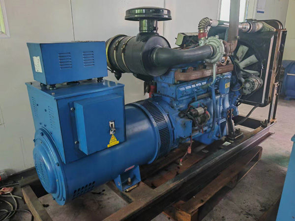 沽源100kW柴油发电机组使用多级机油有哪些优缺点？